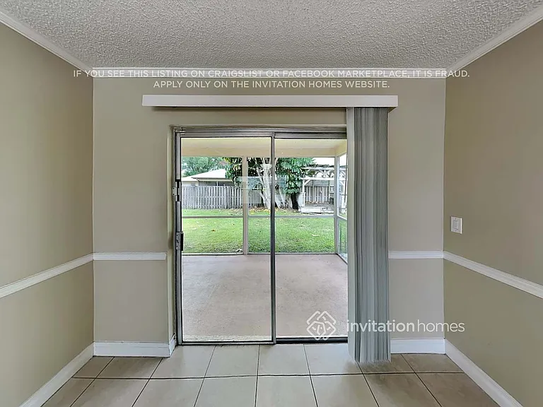 12169 Sycamore Ln — Photo 8