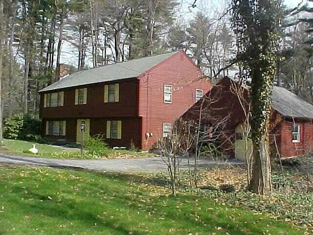 1st image of 7 Daniels Dr