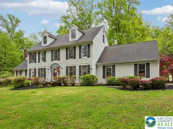 750 Texas Rd, Easton, PA 18042