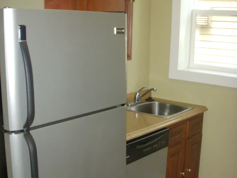 5341 Bancroft Ave #2W — Photo 3