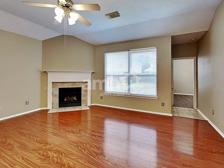8723 Rollick Dr — Photo 5