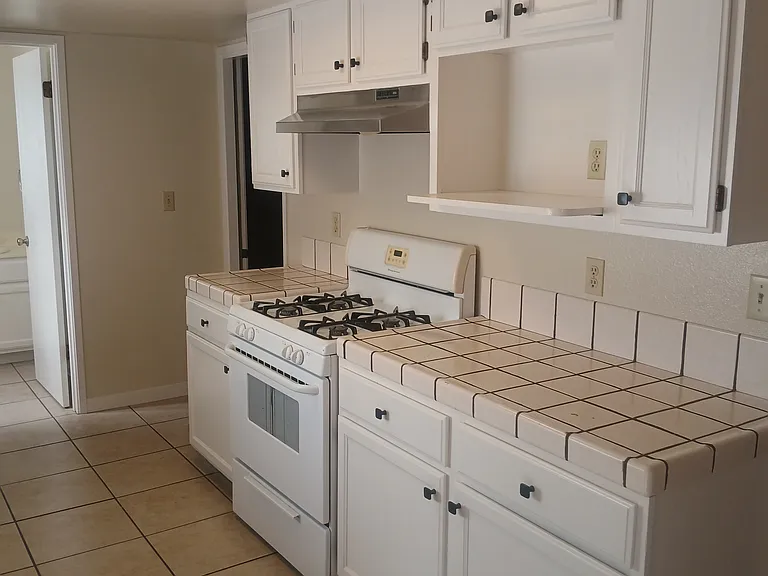 201 Blossom Way #B — Photo 13