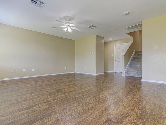 3rd image of 236 Black Forest Rd