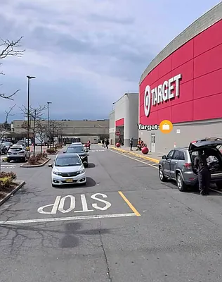 Rented by Pear NYC LLC | media 43