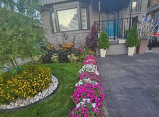 507 Upper James St, Hamilton, ON L9C2X9