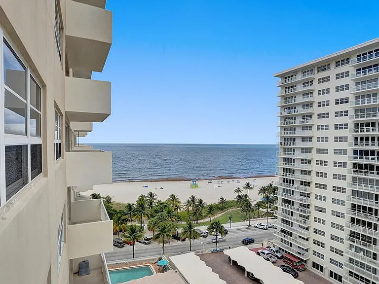 133 N Pompano Beach Blvd #1103 — Photo 13
