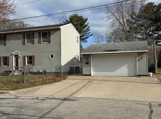 2552 Miner Ave, Muskegon, MI 49441