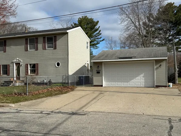 2552 Miner Ave, Muskegon, MI 49441