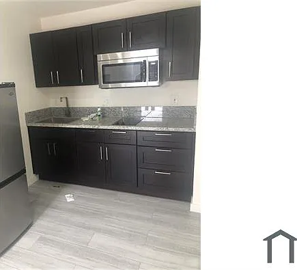 1005 E Clark Ave — Photo 11