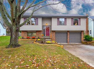 1652 Weather Stone Ln, Columbus, OH 43235