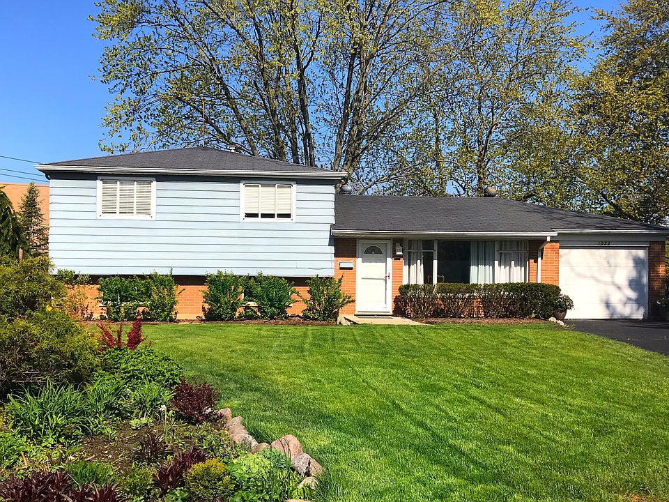 1st image of 1022 Castle Dr