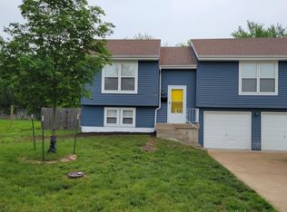 18935 S Ash St, Belton, MO 64012