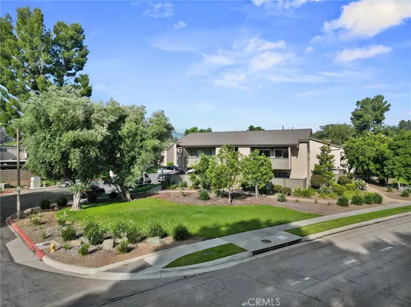 25811 Tournament Rd APT H8, Santa Clarita, CA 91355