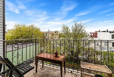 Rented by Triplemint