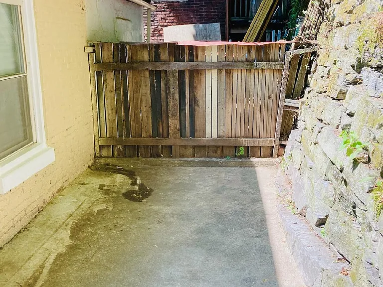 1220 Market St #1 — Photo 3