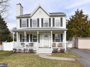423 Magnolia Dr, Edgewater, MD 21037