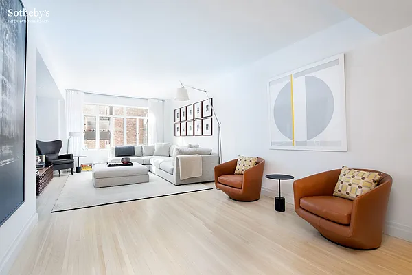 Sold by Sotheby's International Realty | media 1