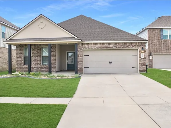 801 Bent Cypress Ln, Slidell, LA 70461