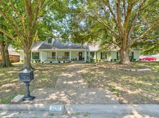 500 Hyde Park Blvd, Cleburne, TX 76033