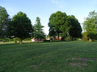 8203 Cedar Creek Rd, Louisville, KY
