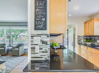 35875 Richland St, Livonia, MI 48150