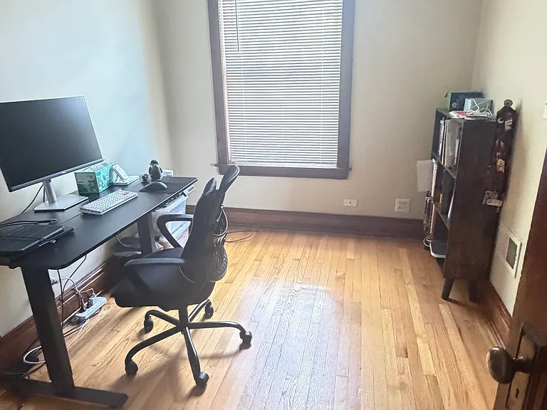 4106 N Damen Ave #1 — Photo 8
