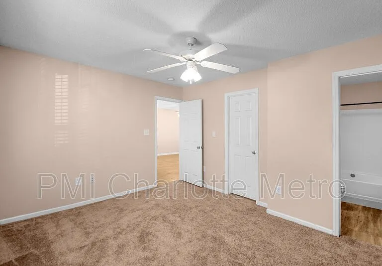 6550 Lynmont Dr — Photo 8