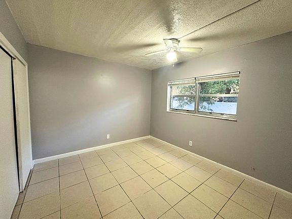 4th image of 3615 SW 52nd Ave #A-105