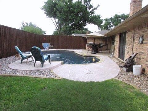 1st image of 2435 Heather Hill Ln