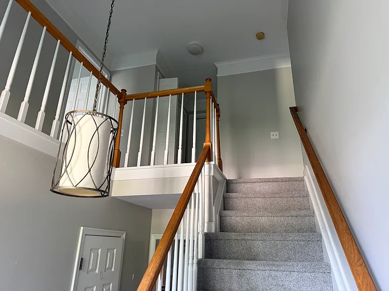 1619 Kirkgate Ln — Photo 17