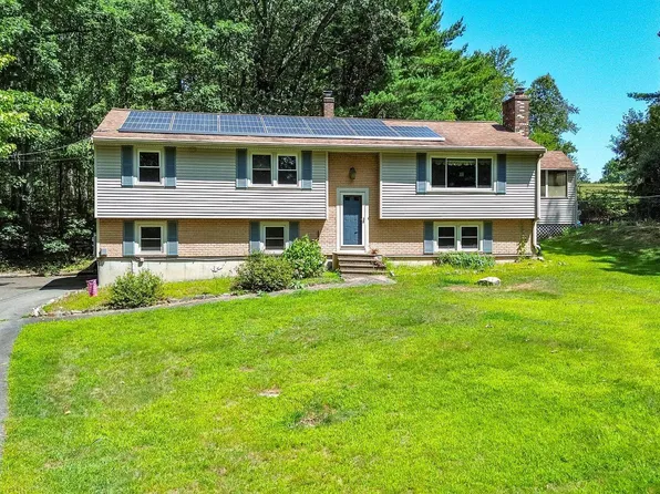 32 Island Pond Road, Atkinson, NH 03811