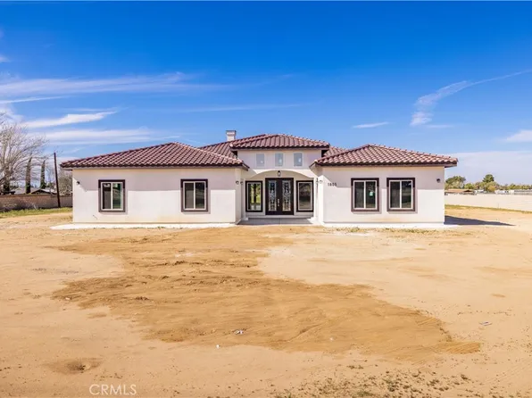1805 W Columbia Way W, Lancaster, CA 93534