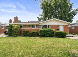 11522 Gerald Dr, Warren, MI 48093