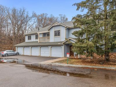 1570 Wheelock Ln APT 302, Saint Paul, MN, 55117