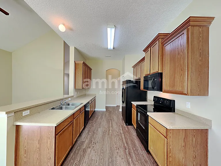 6830 Morse Oaks Dr — Photo 3