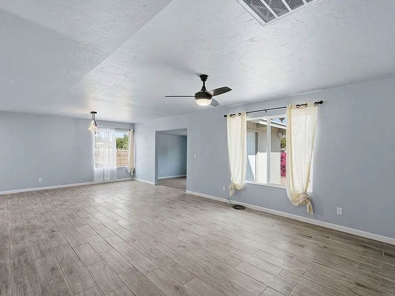 3455 S Magda Ave — Photo 6