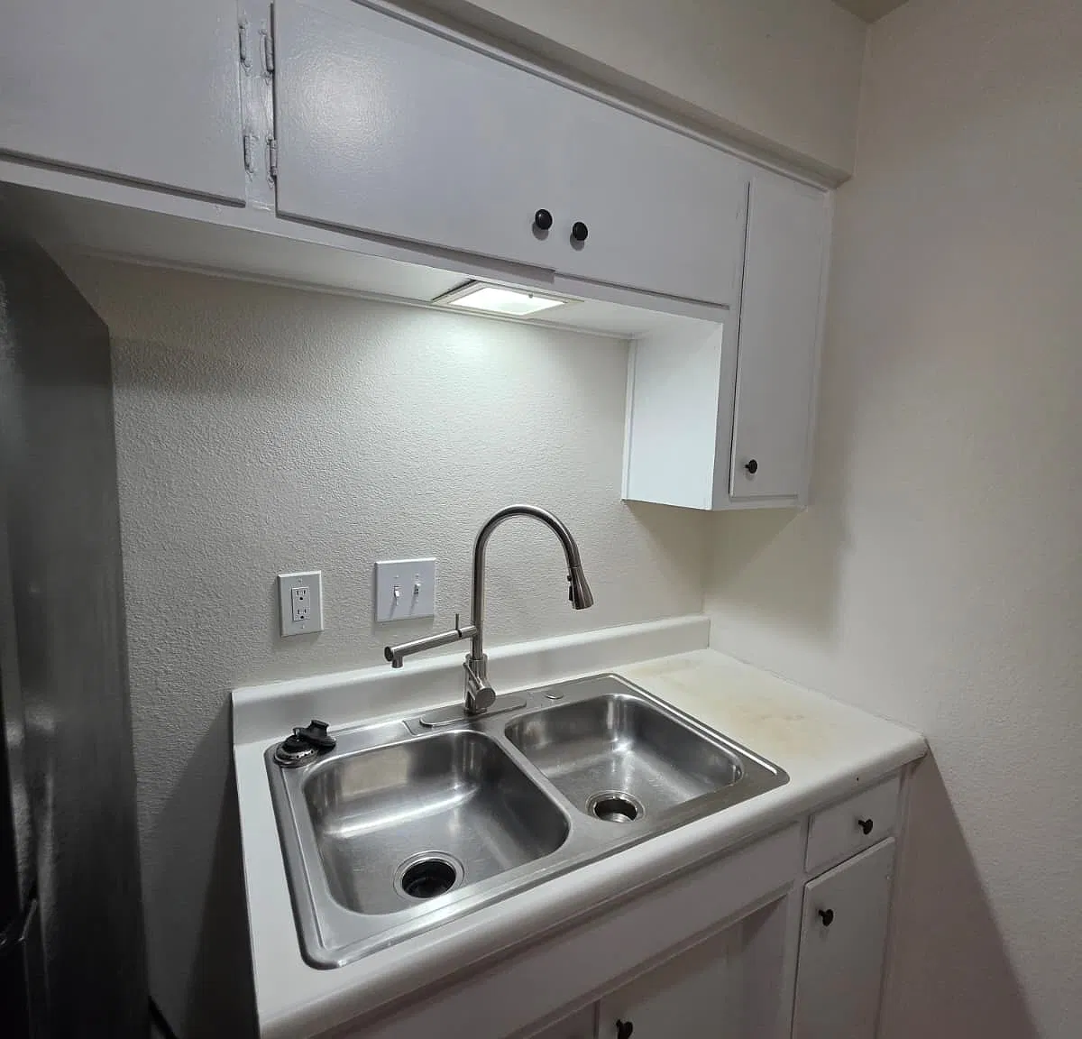 2 bed, 950 sqft, $1,200 — Photo 4