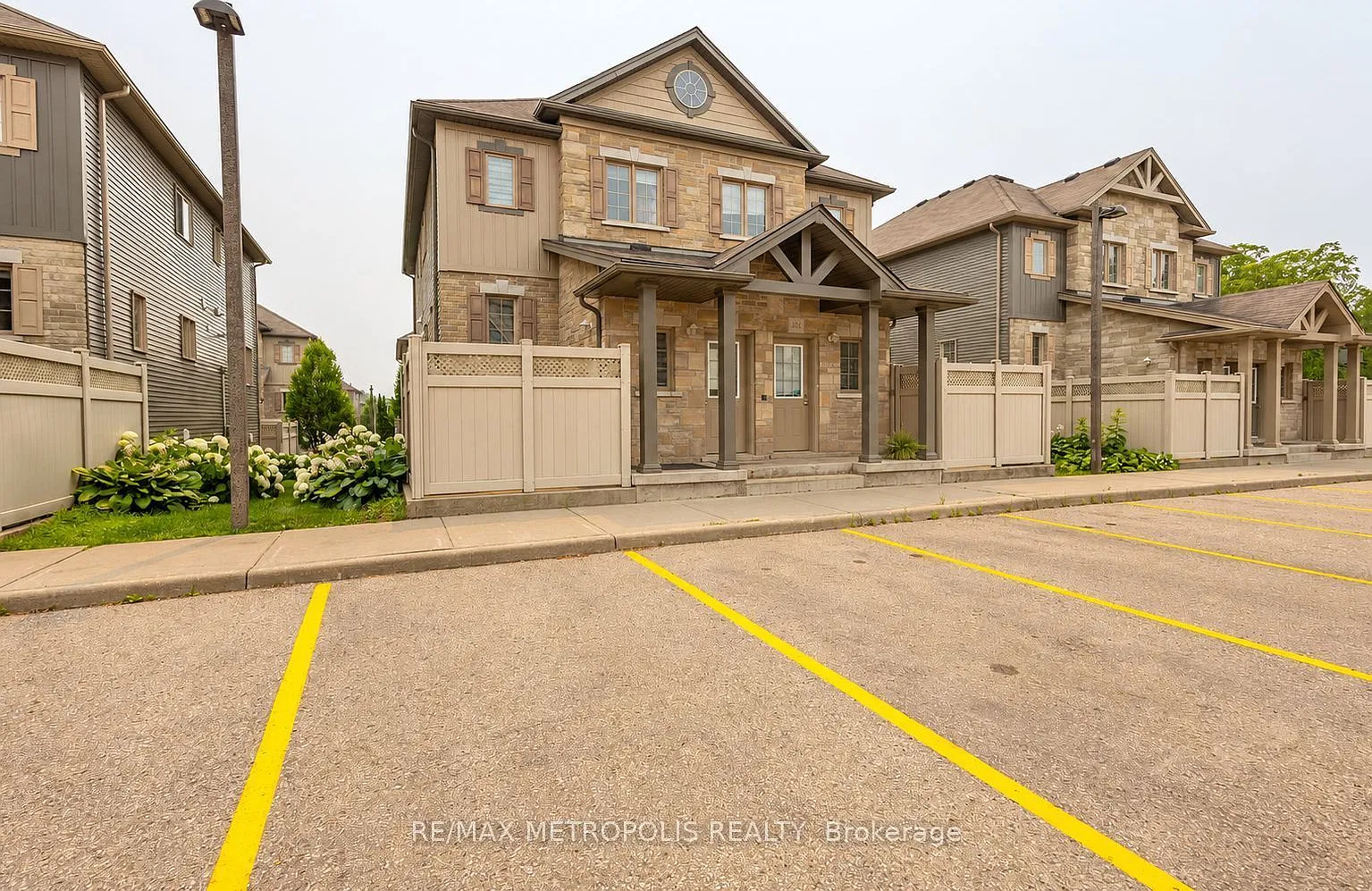 1 bed, $1,700 — Photo 1