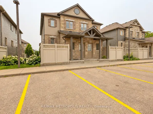 931 Glasgow St #30A, Kitchener, ON N2N 0B6