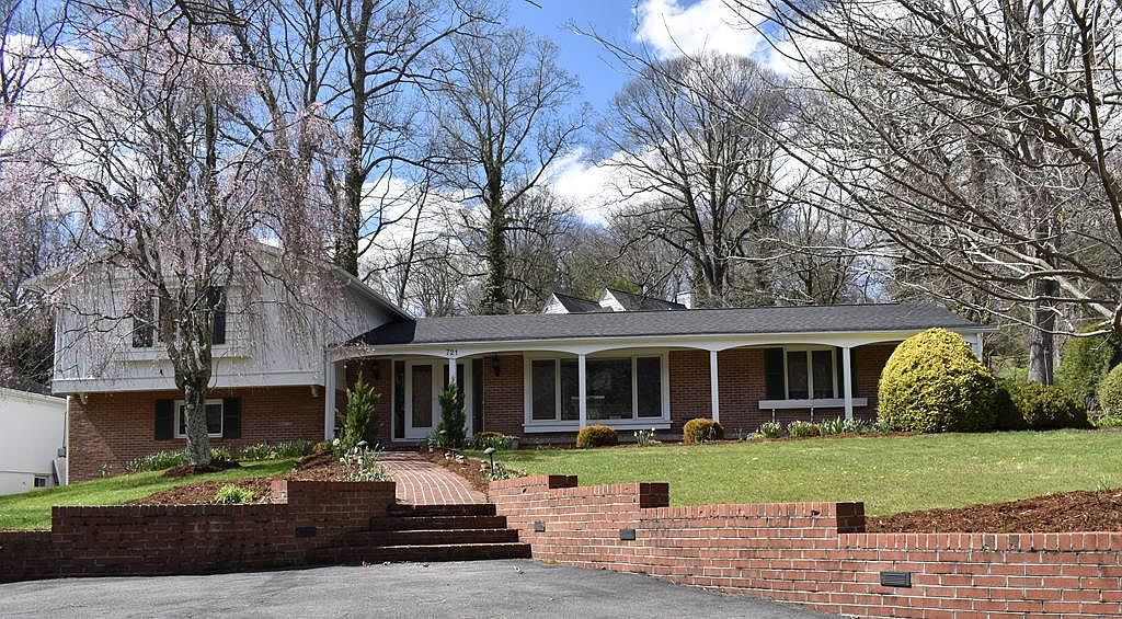 721 Edgewood Rd, Bluefield, WV 24701 Zillow