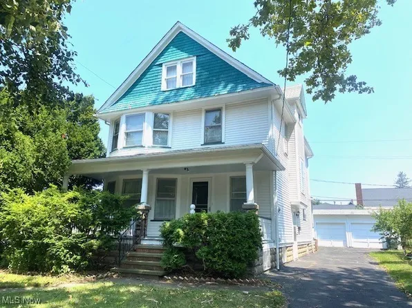 1443 Wayne Ave, Lakewood, OH 44107
