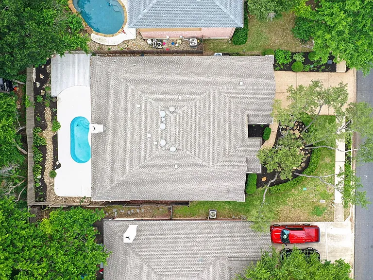 1102 Old Mill Rd — Photo 1