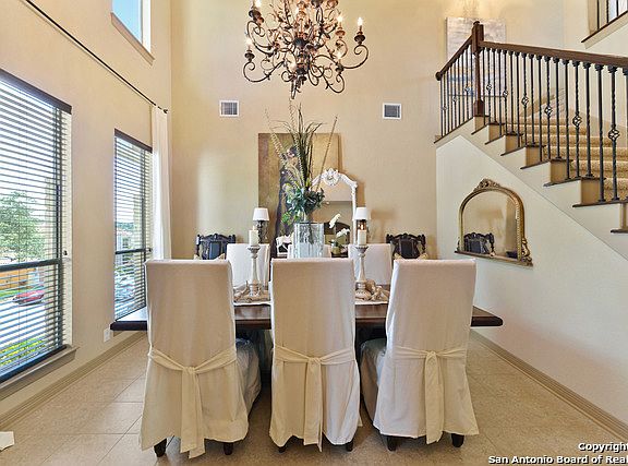 2nd image of 1211 Via Belcanto