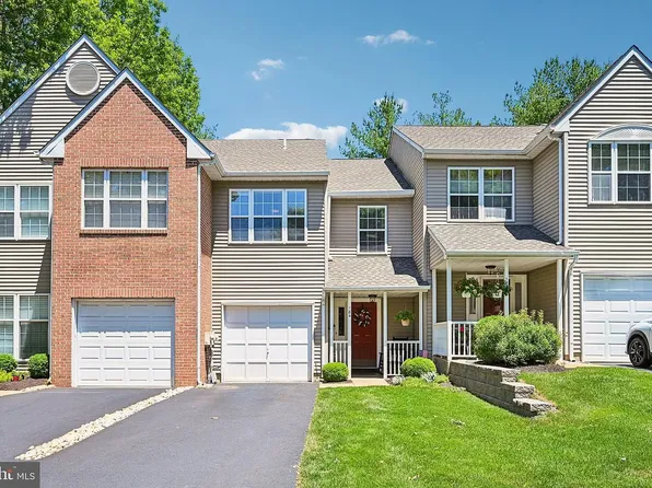 184 Victoria Ct, Doylestown, PA 18901