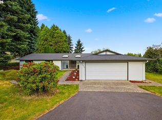 10107 NW 11th Ave, Vancouver, WA 98685
