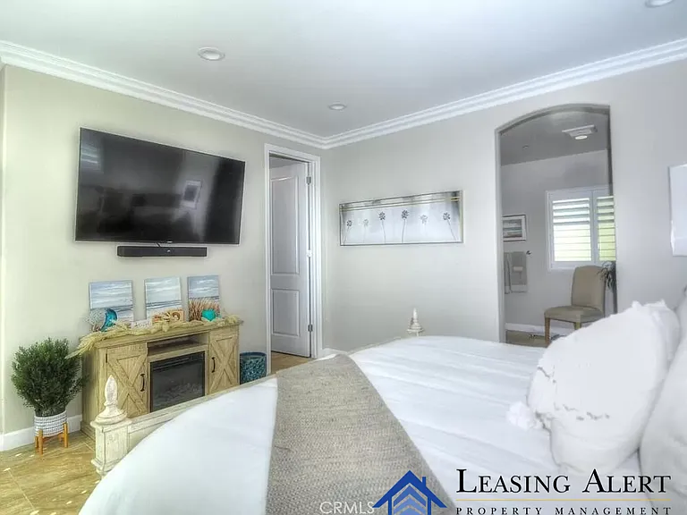 2526 Coburn Ln — Photo 20