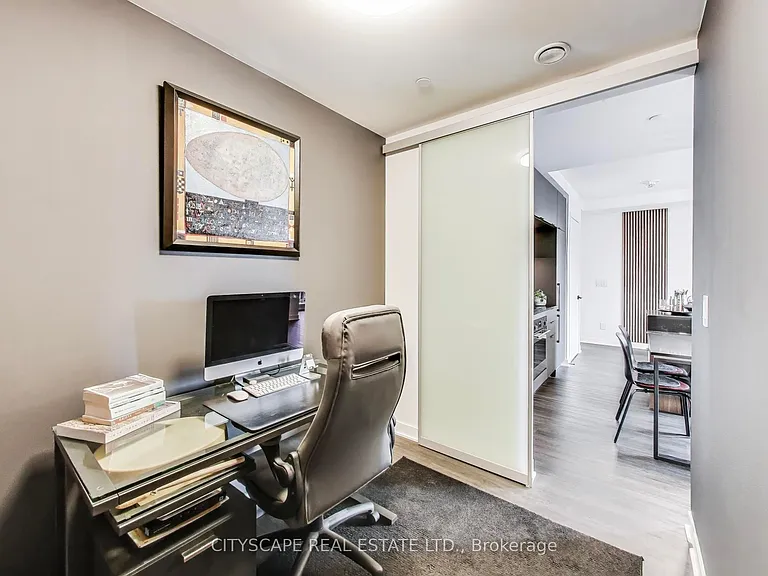 185 Alberta Ave #1210 — Photo 16