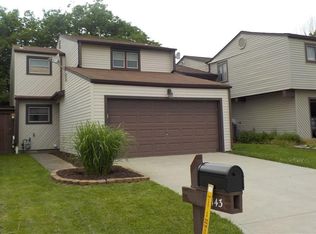 7143 Rippling Brook Ln, Mentor, OH 44060