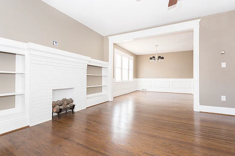 29 N Park Ave #2