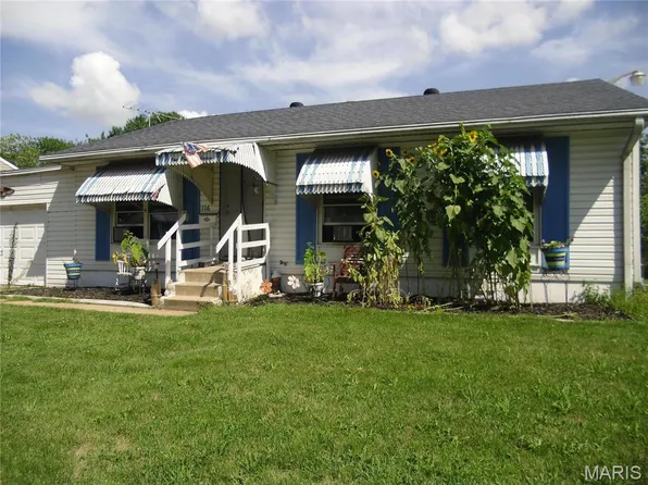 116 Wilson Park Ln, Granite City, IL 62040